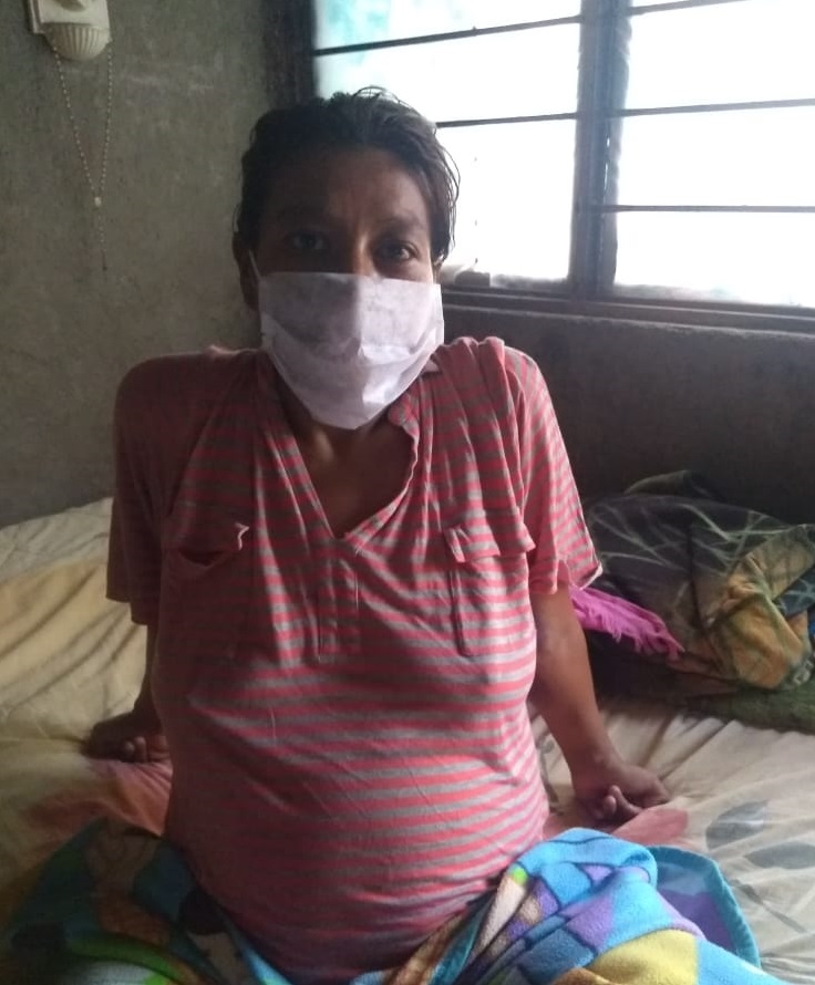 Nuvia, con tres hijos y un embarazo, pide apoyo a la comunidad de Morelos ya que fue diagnosticada con cirrosis hepática, (aún sin haber bebido alcohol) anemia severa, falla de riñones, lupus edematoso sistemático y con riesgo de perder a su bebé, más información 7775010563