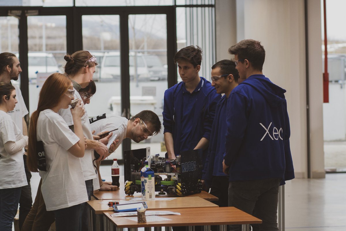 FTC_14278's tweet photo. The competition is a major step in our journey and fortunately, this year, we managed to participate to the regionals. We're grateful for all the emotions and beautiful moments and we can't wait until next season. 🥳🤖
#FIRSTFFC 
#brdfirsttechchallenge https://t.co/JarfdBIPK7