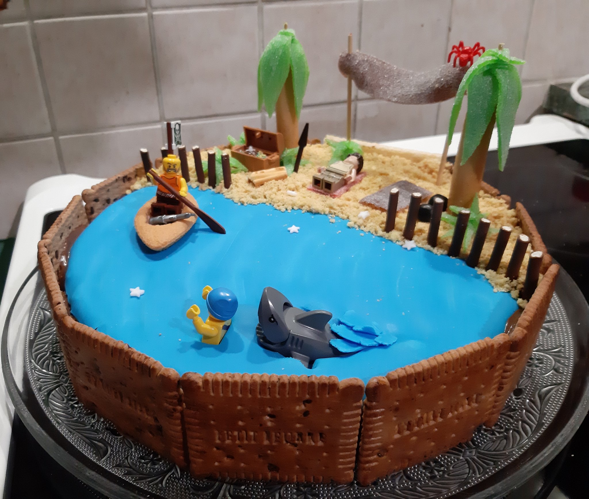 Ad Astra 85 Comme Chaque Annee Mon Fils A Droit A Son Gateau D Anniversaire Fait Maison Ca Devait Etre Un Gateau Sonic Dont Il Est Fan Mais Comme Le Confinement Est Passe Ad Astra 85 Comme Chaque Annee Mon Fils A Droit A Son Gateau D Anniversaire Fait Maison Ca Devait Etre Un Gateau Sonic Dont Il Est Fan Mais Comme Le Confinement Est Passe