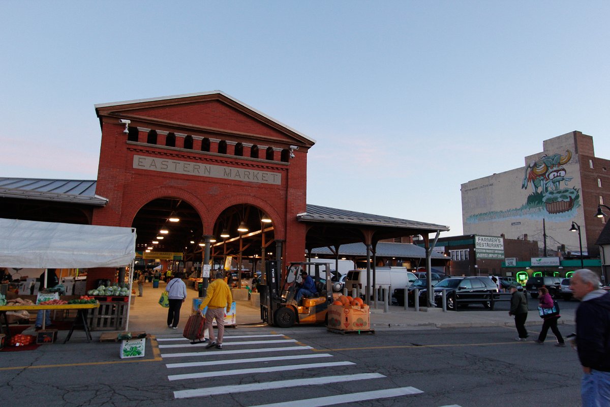 EasternMarket's tweet photo. Saturday Market is still open weekly! We are striving to meet all state requirements for food shopping, social distancing, and safety.

As we adjust, here are four changes for our Saturday Market starting this week:
 
1. Saturday Market hours have been restored to 6am to 4pm. https://t.co/p5ySDndlah