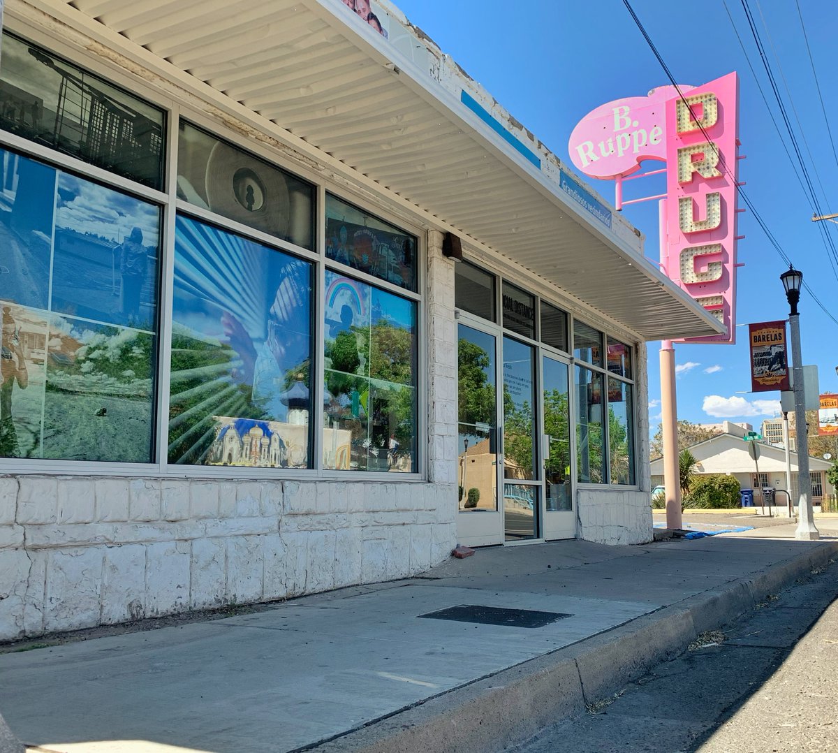 ABQtodo's tweet photo. 1/ Very cool thing happening over at the B Ruppe Drugstore in honor of @ABQartwalk First Friday. Secret Gallery has teamed up with Igers ABQ to present a public art installation on the exterior of the building titled Social Distance. https://t.co/oKPO3T8g48
