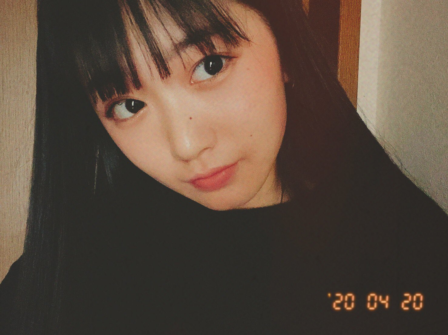 E Ironbunny 最近髪の毛の伸びる早さが早くなっている気が とくに前髪 お家ではどんな時間を過ごしていますか Kotono