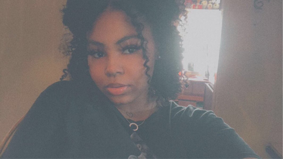 Are you aware that I’m rare? 🖤