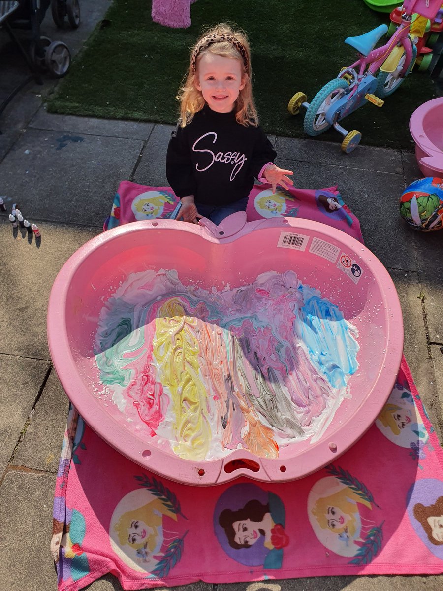 MaladyVicky's tweet photo. Mia has made a foam rainbow this weekend ๐๐ and we love it! #AimHigh @prestolee_1911 https://t.co/MdkvpsBm3o