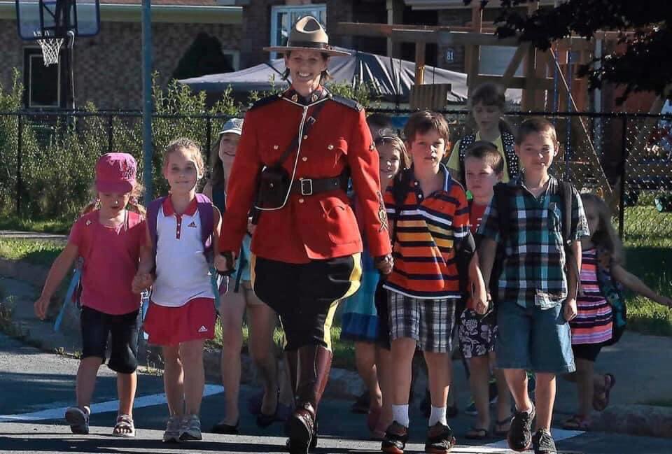 APBC873's tweet photo. We stand with the @RCMPNS Royal Canadian Mounted Police in Nova Scotia today as one of their own has been shot and killed in the Line of Duty.

R.I.P. Cst. Heidi Steveson, 23 year veteran of the RCMP, daughter, wife, mother of two, Hero.

#LODD #RCMP https://t.co/yONiV5EZuy