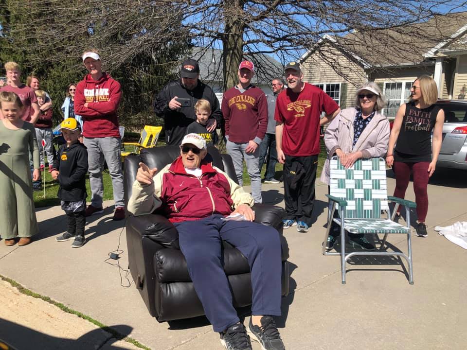 KCRG's tweet photo. Hundreds of cars lined up waving and showing support for former Coe College Football Head Coach, Steve Staker. He was diagnosed with Stage 5 gallbladder cancer last month. Tune into the KCRG-TV9 News at 10 for the full story https://t.co/R68mFarUWi