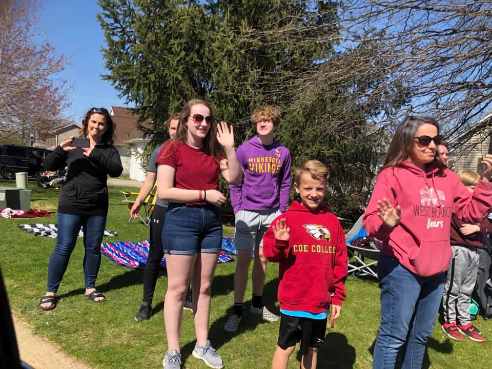 KCRG's tweet photo. Hundreds of cars lined up waving and showing support for former Coe College Football Head Coach, Steve Staker. He was diagnosed with Stage 5 gallbladder cancer last month. Tune into the KCRG-TV9 News at 10 for the full story https://t.co/R68mFarUWi