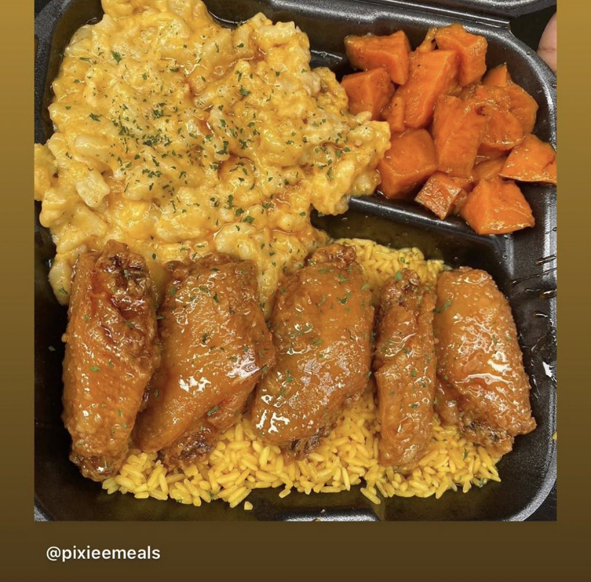 pixieemeals's tweet image. Yall see what we doing🧚🏾🤫💙 #pixiemeals #foodporn #JerseyCity #pix4eva