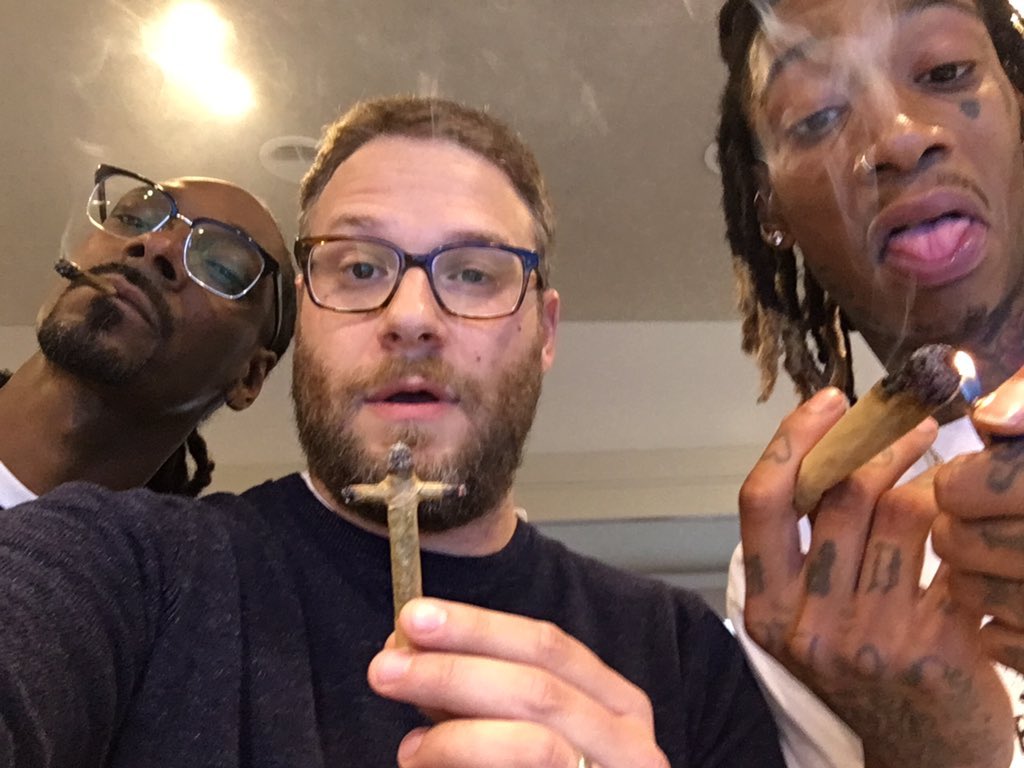 nicollawilliams's tweet photo. Happy 420 to all my stoners💖 here’s my fave pic ever https://t.co/cWYcLg48MM