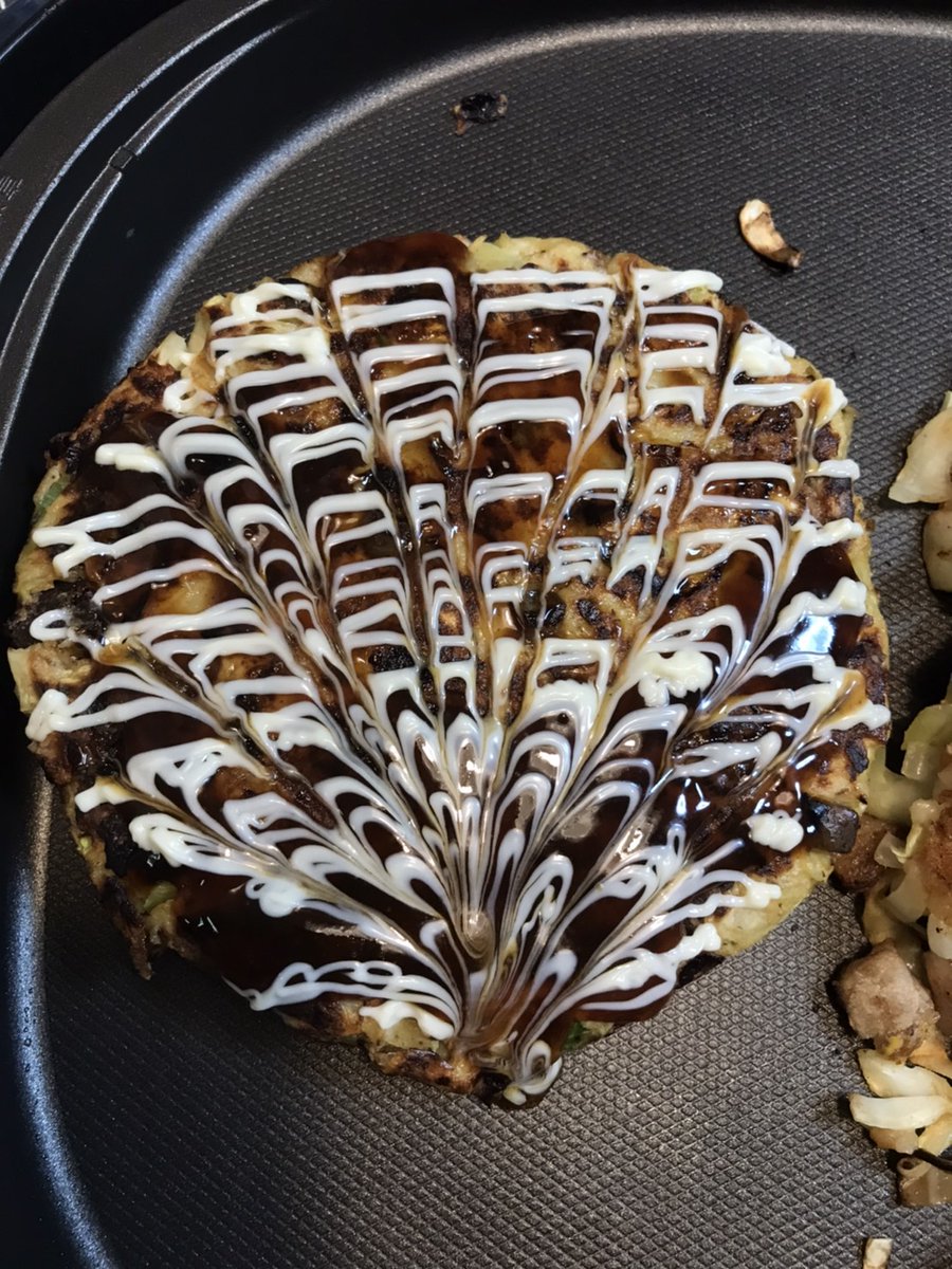 Sumire ゚ 昨日の晩ご飯は 近所のお好み焼き屋さんのテイクアウトを利用 写真だと見にくいけど 容器の蓋に品名だけじゃなくイラストやメッセージが添えてあって また買いに行きますね 肉野菜たっぷりの焼きそばも作って お腹いっぱい お Sumire ゚ 昨日の晩ご飯は 近所のお好み焼き屋さんのテイクアウトを利用 写真だと見にくいけど 容器の蓋に品名だけじゃなくイラストやメッセージが添えてあって また買いに行きますね 肉野菜たっぷりの焼きそばも作って お腹いっぱい お