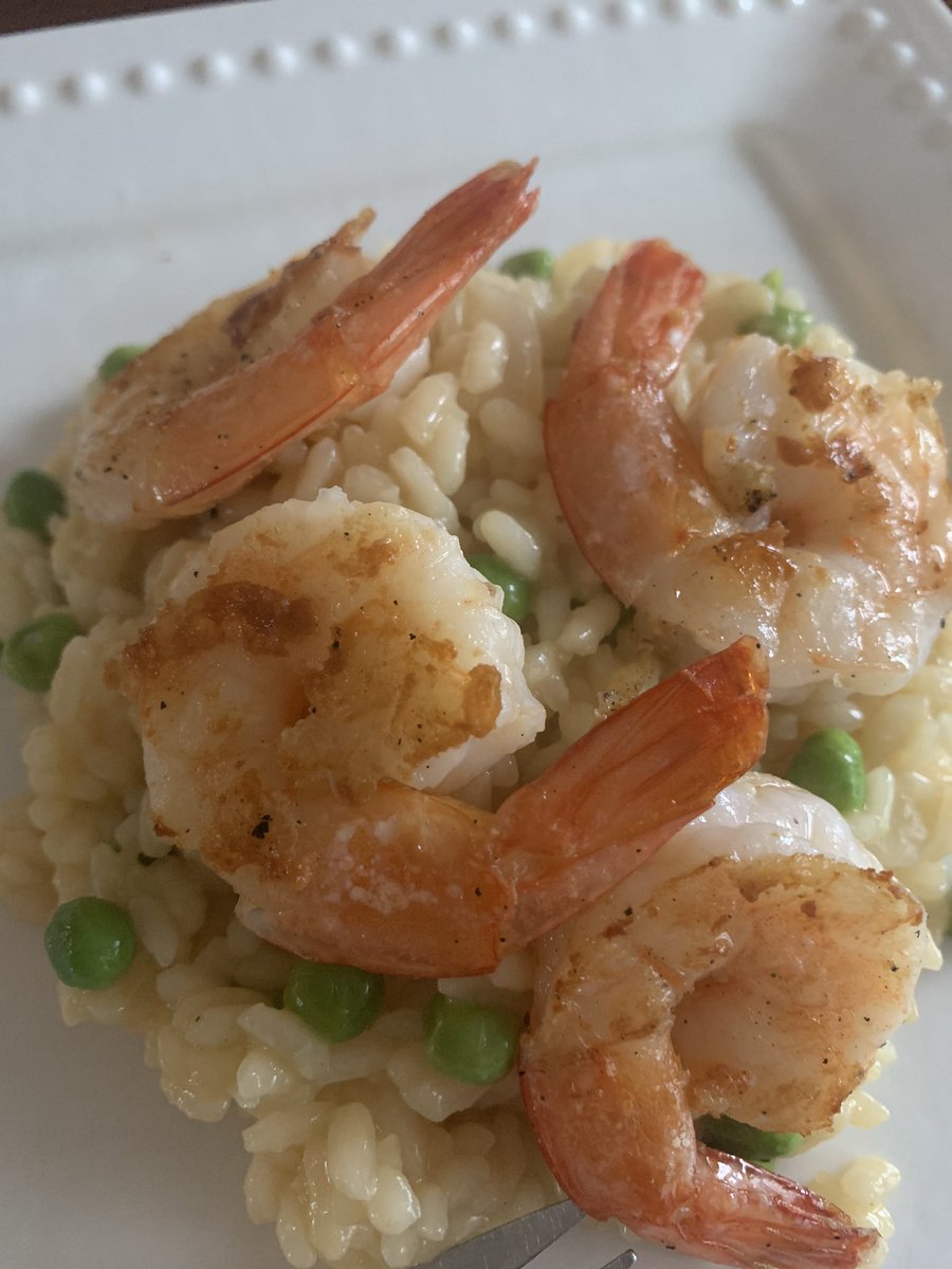 paraduxx09's tweet photo. I don’t like to cook, but that’s all I’ve been doing! Now I need a gym membership. #Quarantine #foodie #endlessfood https://t.co/oInTcHMmqH