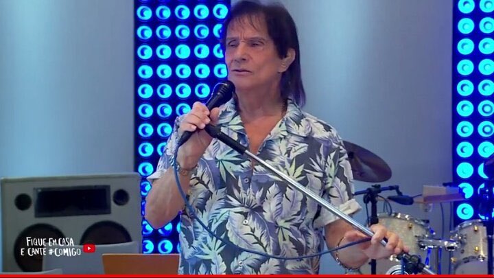 Agora Com a Live do Roberto Carlos é oficial, 2020 tá sendo cancelado, feliz Natal e um próspero 2021 galera!!