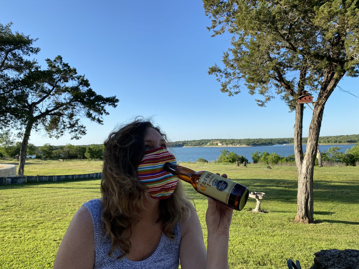 HeartOTXHeartMD's tweet photo. Hey @corona - I found your new #PosterGirl ! 

#SocialDistancing on #LakeBelton on my last night as a #TexasResident ! 

What can I say, I married a #BeerGirl 

It’s a #BeautifulDay in #TheLoneStarState ! https://t.co/SLaaZepNxA