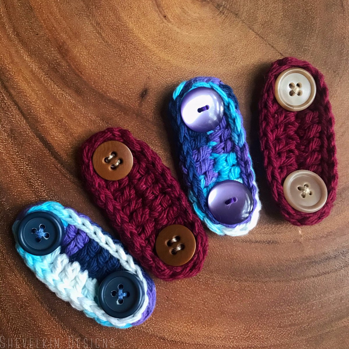 ShevelkinDesign's tweet photo. These #earsavers are #donations heading out to a Michigan hospital 🏥 get yours https://t.co/4wixh4gznF ❤️ #ThankYouHealthCareWorkers #StayAtHomeAndStaySafe #facemask #mask #ppe #COVID19 #coronavirus #QuarantineLife #NursesCOVID19 #nurses #HealthcareHeroes #staysafe https://t.co/nBvsAkW6Vb