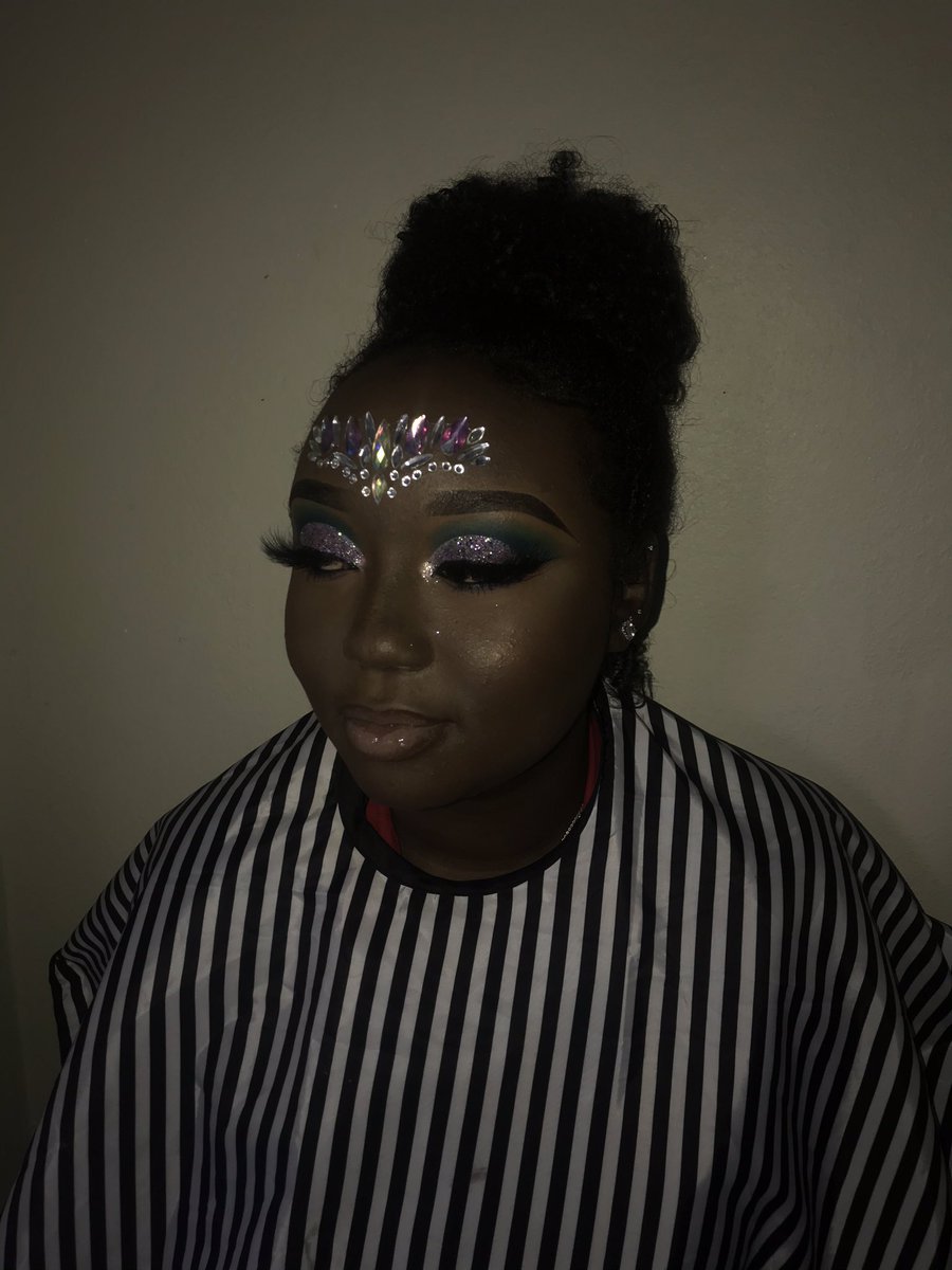 danicaleannexo's tweet photo. STARFACED🤩🤩
Done by Star Faces Makeup Services✨
ig: @starfacesja  @danicaleannexo 
@GustazosJamaica 
@HalfRedTaxi 
@AshJouvertJa 

#MORA #RoadAddictLive #HalfRed #FeteDuty #LucyandVagabond #ShareTheExperience https://t.co/kgJ21HUO7j