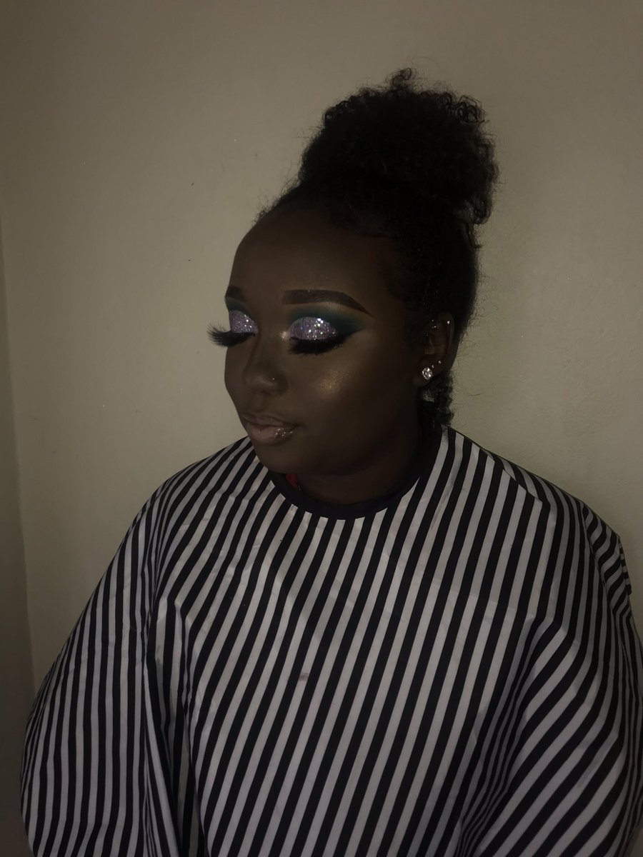 danicaleannexo's tweet photo. STARFACED🤩🤩
Done by Star Faces Makeup Services✨
ig: @starfacesja  @danicaleannexo 
@GustazosJamaica 
@HalfRedTaxi 
@AshJouvertJa 

#MORA #RoadAddictLive #HalfRed #FeteDuty #LucyandVagabond #ShareTheExperience https://t.co/kgJ21HUO7j