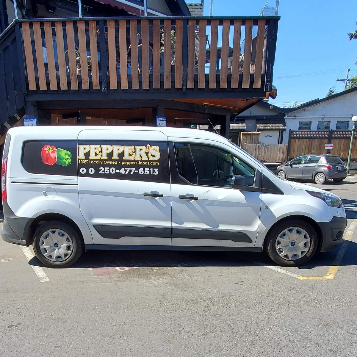 PeppersFoods's tweet photo. HOME DELIVERY being offered 7 days a week 🚐 Best part is, you will receive your order within 24hrs! Pickup &amp; Concierge service also offered every day of the week. Visit our website to place your order today!
#homedelivery #orderonline #yyj #victoria #saanich #cadborobay #local https://t.co/nh3FXBspP2