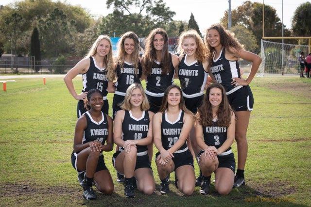 RobinsonFlag's tweet image. This senior class of Robinson Flag has only seen 2 losses in their career, both in the regular season of their sophomore year (V: 55-2 JV: 36-0). They were attempting to win a state title in every year of high school before things were cut short. Also Team GPA: 3.79  #DAE20For20