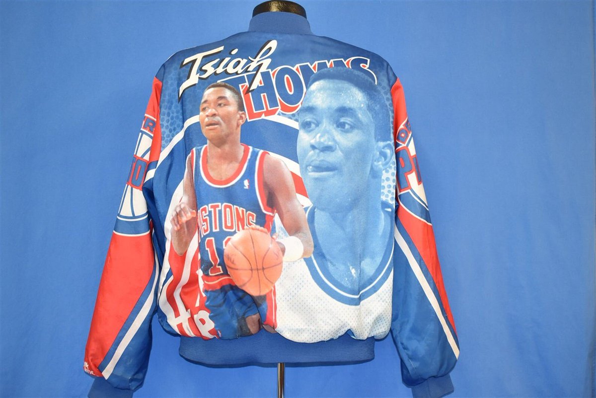 rahillyb's tweet photo. @nathanjmoulton I will let you borrow a real jacket https://t.co/KrntU73p3l
