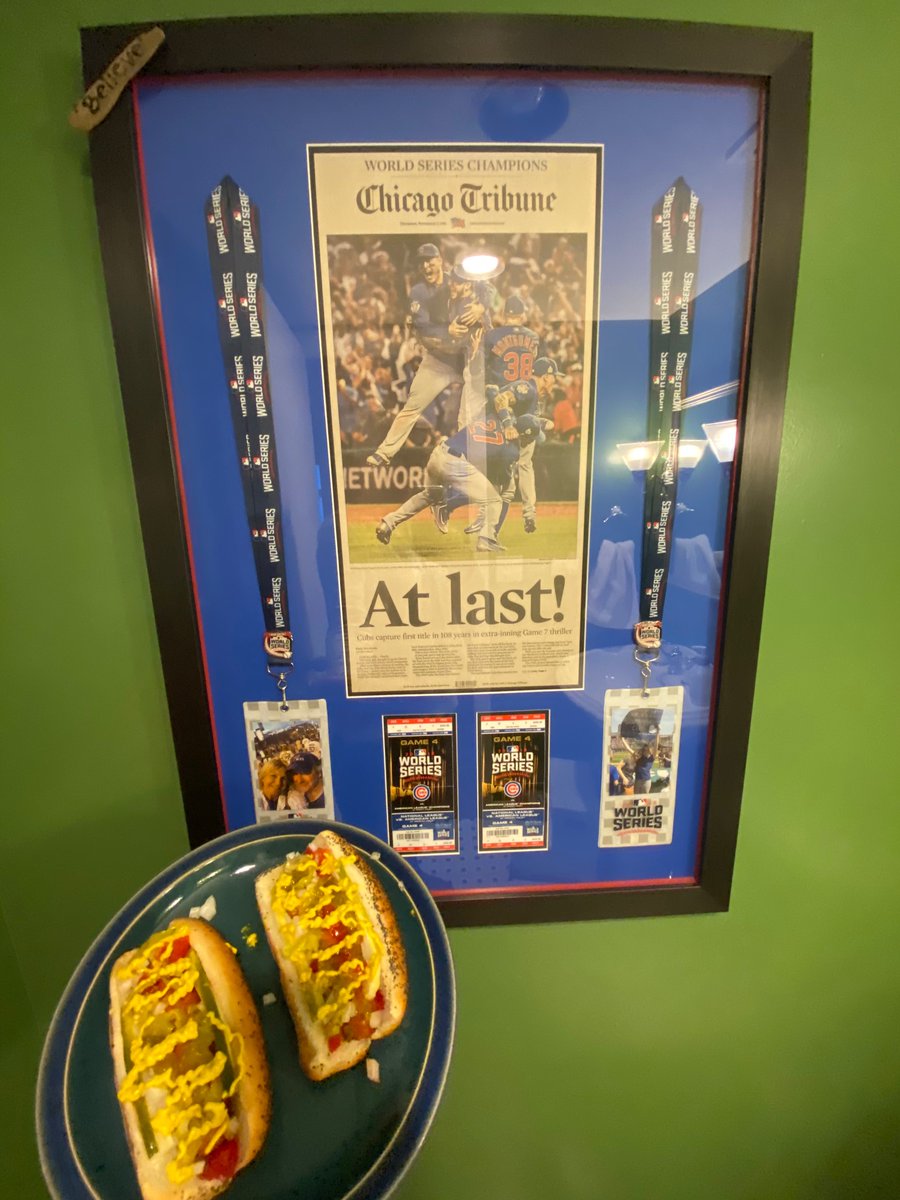 ketchspeak's tweet photo. Day 33 of #StayHome and I am nostalgic for @Cubs glory days of the past and dreaming of those to come 💙🐻⚾️ https://t.co/37OrGBYhvS
