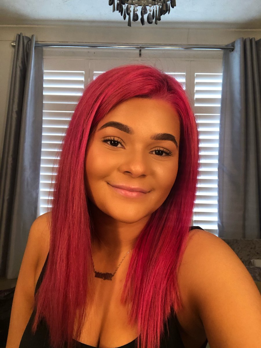 fabuIys's tweet image. learning to love yourself and be comfortable in your own skin isn’t easy. it takes time but i promise you are so beautiful and valid no matter what anybody says &amp;lt;3 #pocsos