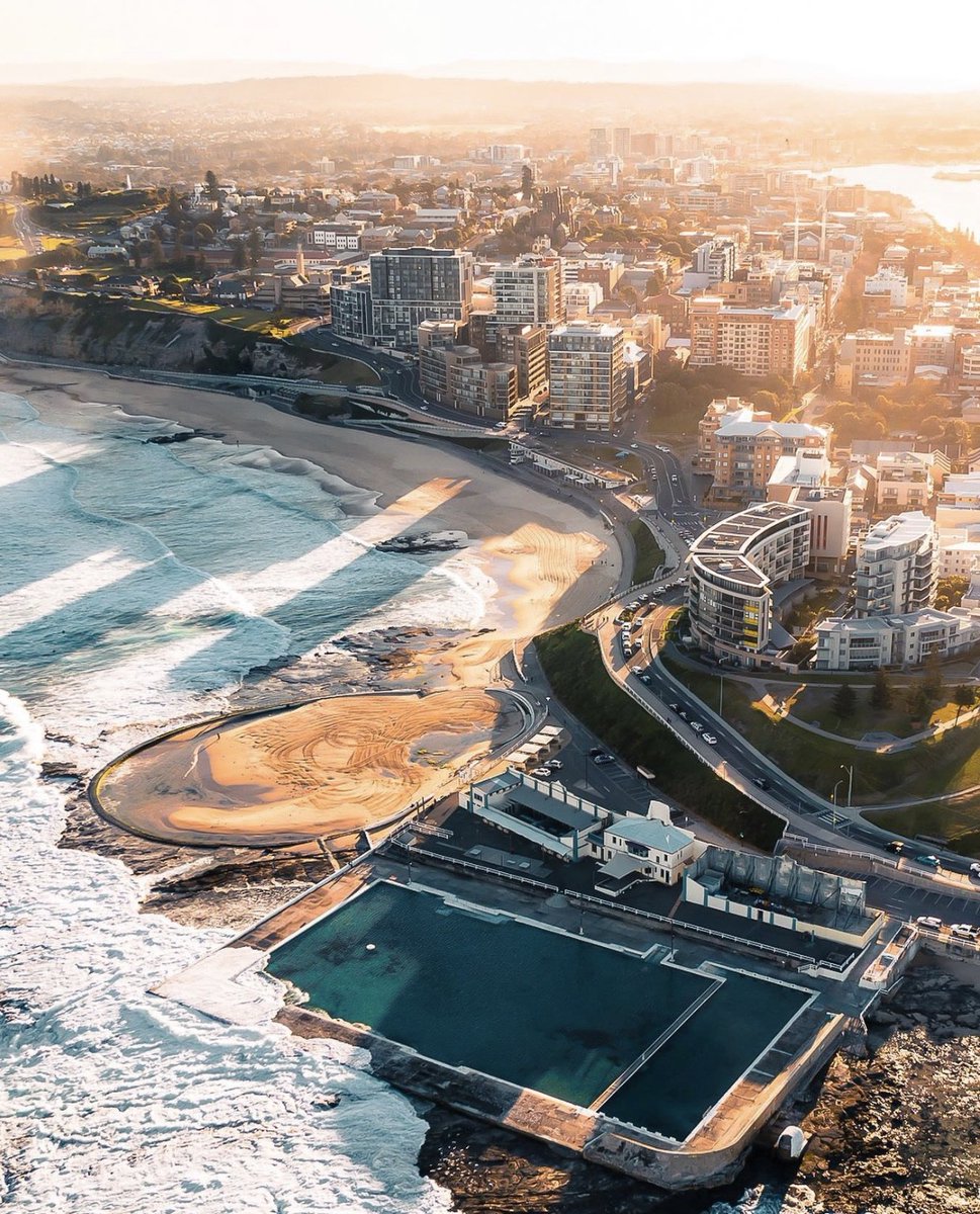 foxstevenssays's tweet photo. In such unprecedented times, our home is a constant reminder of how fortunate we are to live in such a beautiful, safe and appreciated place. 🌅

📸 https://t.co/CERXUbPyrF

#FoxStevensConveyancing #NewcastleNSW https://t.co/gWjeCJt7XU