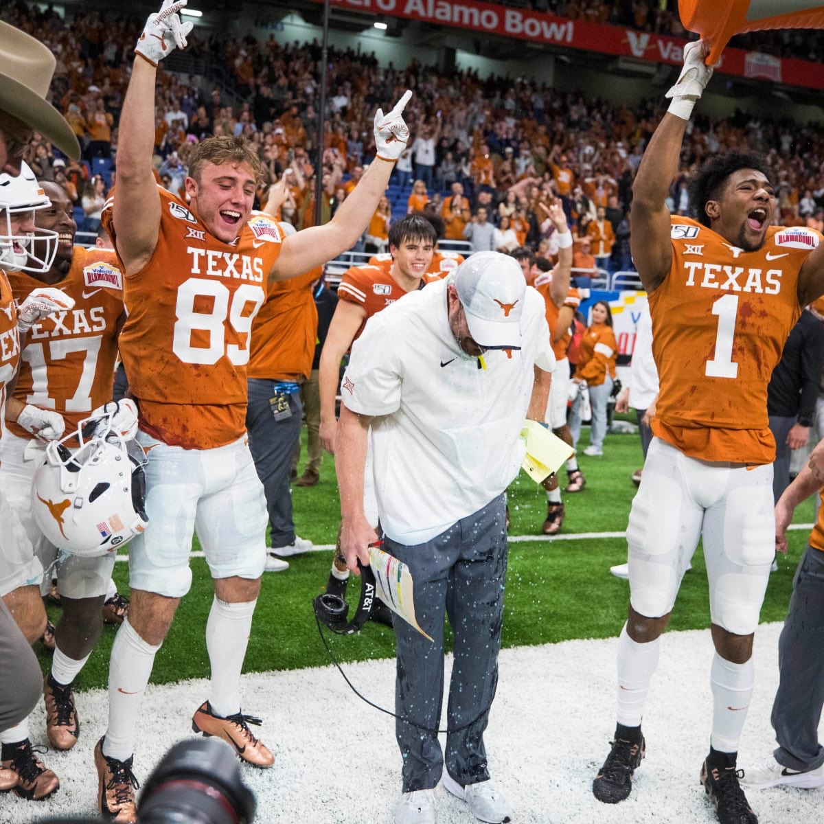 JrHardman's tweet photo. BEYOND BLESSED to reciever my 4th POWER 5 offer from the UNIVERSITY OF TEXAS. #AGTG #TexasFight @CoachOttoUT @RoadDogs_ @jjbates99 @247Willis @notthefakeGMF @HardBarnSports @Turd_Scott @TexasFootball @TexasLonghorns https://t.co/ku4n02DvXJ
