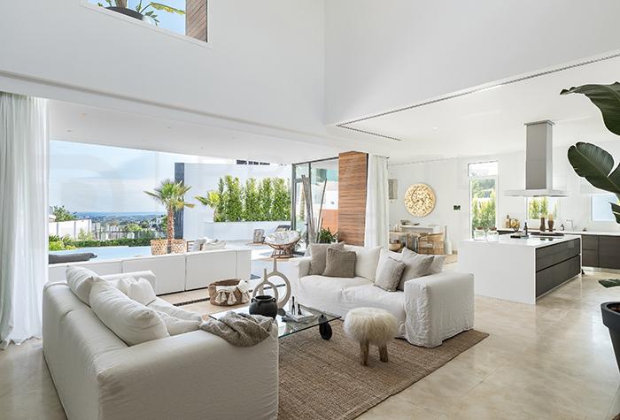PropMarbella's tweet photo. New contemporary villa for sale in La Quinta, #Benahavis

✔️5 En-Suite Bedrooms
✔️Sea Views
✔️10 Mins to Puerto Banus
✔️Swimming Pool

Info: https://t.co/7tuJmsG28x https://t.co/i27sFk7l9A