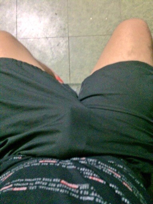 WARNING! Sensitive Media Content 🔞 Yung client mong hindi makaalis sa trabaho nya kaya sa clinic nya<a href="/tag/throwbackthursday"class="tags"><span>#throwbackthursday</span></a><a href="/tag/chubby"class="tags"><span>#chubby</span></a><a href="/tag/pinoyuncut"class="tags"><span>#pinoyuncut</span></a><a href="/tag/stude"class="tags"><span>#stude</span></a>