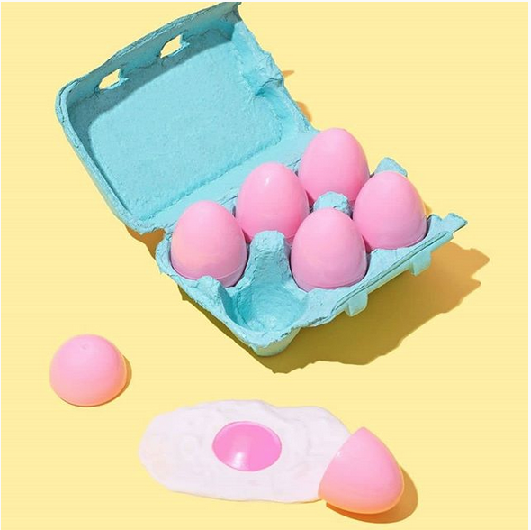 SEOForSmall's tweet image. In an overwhelming time of despair we haven’t really done anything since the beginning of March, and in true quarantine fashion we have decided to change our name to SEO for Startups. Better than shaving our head and dying it blonde. Stay safe fren x

Image @CKDesignArt