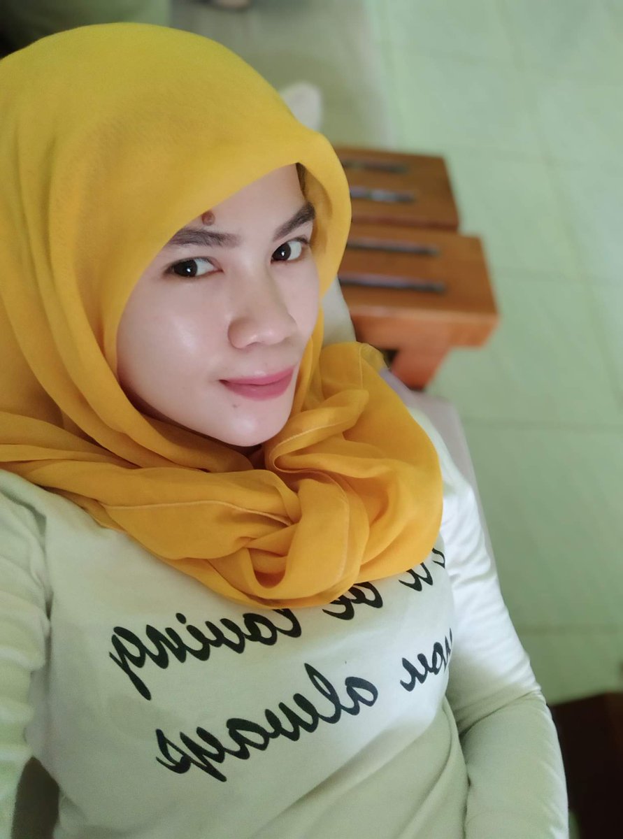 Bantu kontolin foto binor dong 
.
#kontolcrot 
#kontolngaceng 
#crotDimuka 
#kontolin 
#colikontol