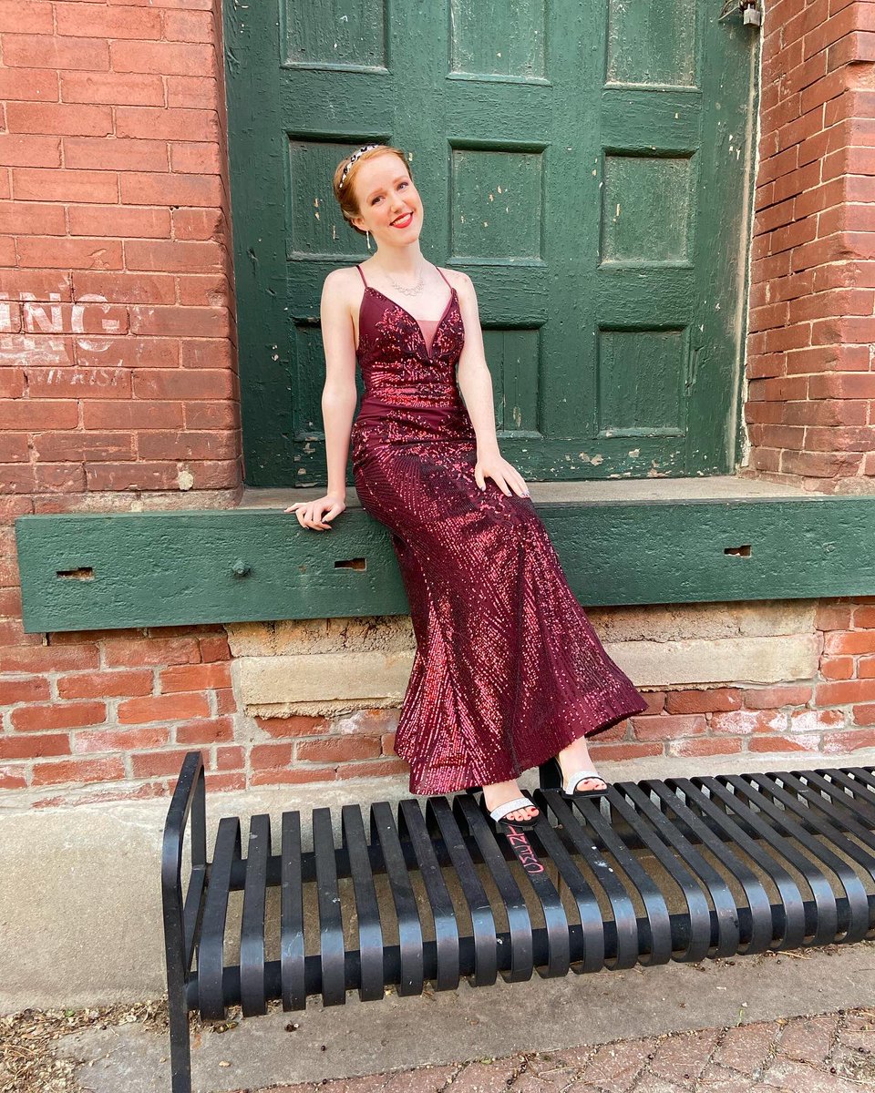 AshlynnKelly8's tweet photo. Prom 2020💃🏼 #coronalife #senioryear https://t.co/qKRseicNiF
