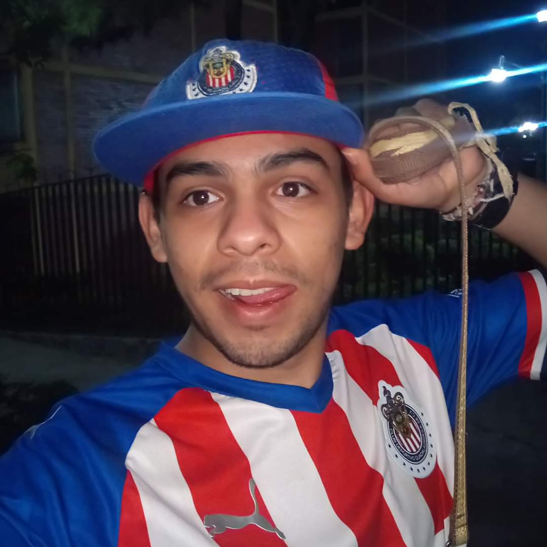 rulesx5's tweet photo. #NuevaFotoDePerfil https://t.co/6qfS7V30hB
