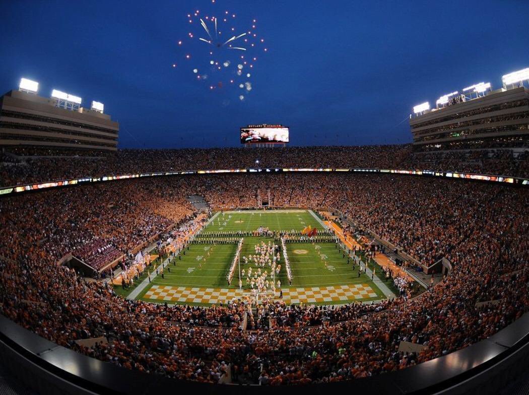JrHardman's tweet photo. BLESSED TO RECEIVE an offer from the University of Tennessee! #AGTG @RoadDogs_ @247Willis @Turd_Scott @HardBarnSports @CoachKamaraUT @notthefakeGMF https://t.co/7w0gaHrYKY
