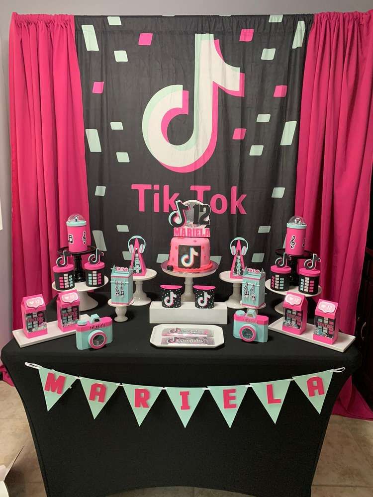 Catch My Party Check Out This Awesome Tik Tok Birthday Party The Dessert Table Is So Cool T Co Xm1utupoxn Catchmyparty Partyideas Tiktok Tiktokparty Girlbirthdayparty T Co Cu2h1a2cxp