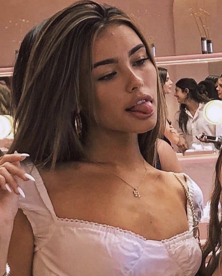 pink is still the new balck, right?