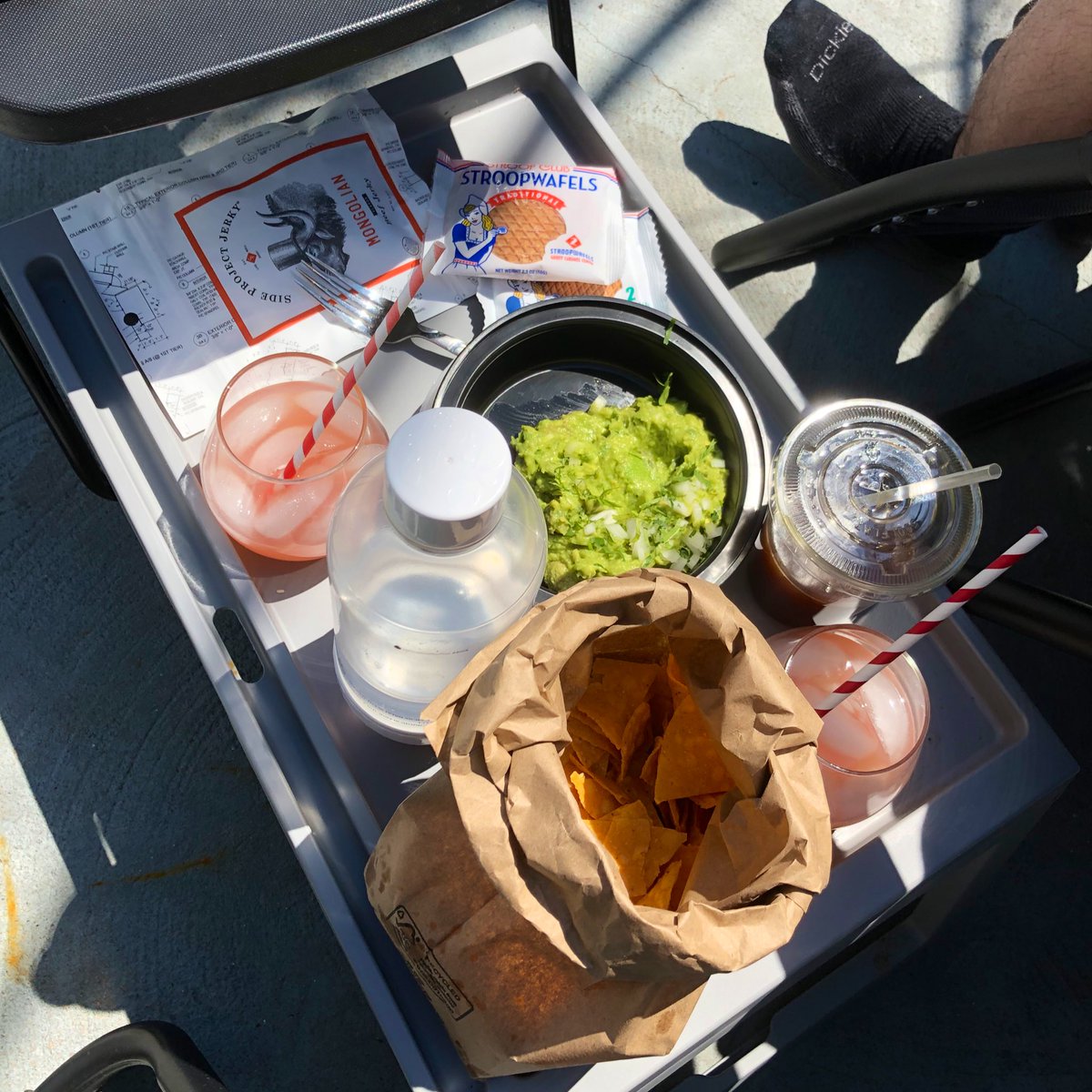 Today was incredible because we took a long lovely walk to  @hermanscoffee to get cold brew, snacks and Chemex filters (and saw  @AmyLeighP!) then realized we could get takeout margaritas from Cantina on the way home, and drank them in the yard watching The Righteous Gemstones.