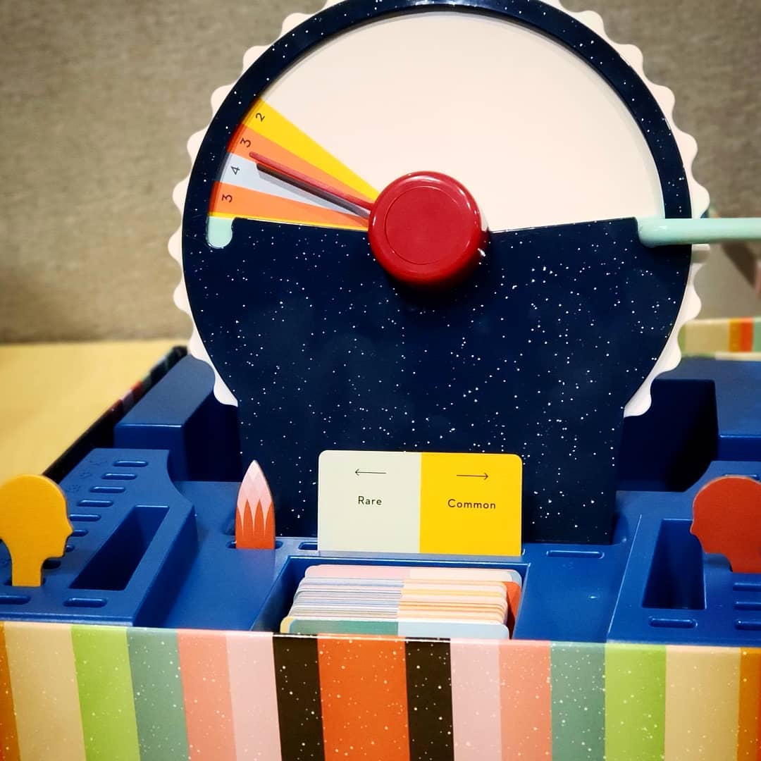 KingMade5's tweet photo. Super clever party game where you need to think of concepts that will get your team to guess the proper level of whatever the topic is. Our concept to guess was "action comics #1" we had to try and guess where that silver line was by moving the red knob.

#kingmade #boardgames https://t.co/ajooSG43wM