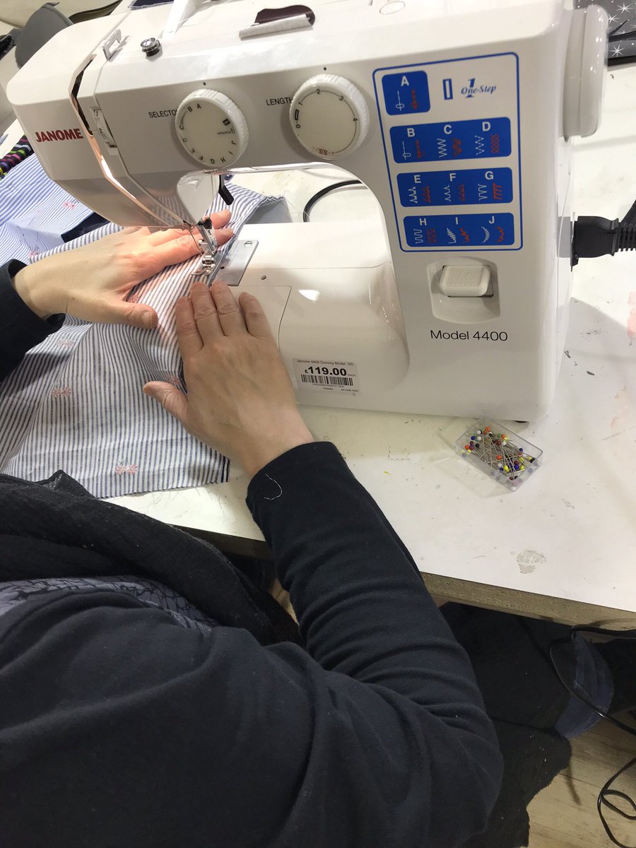 StitchesReading's tweet photo. Here is a photo from last month @Hobbycraft_RDG the lady is making two draw string bags for her daughters #janome #sewing #sewingfun #newskill #learnsomethingnew https://t.co/IO4BOw82lm