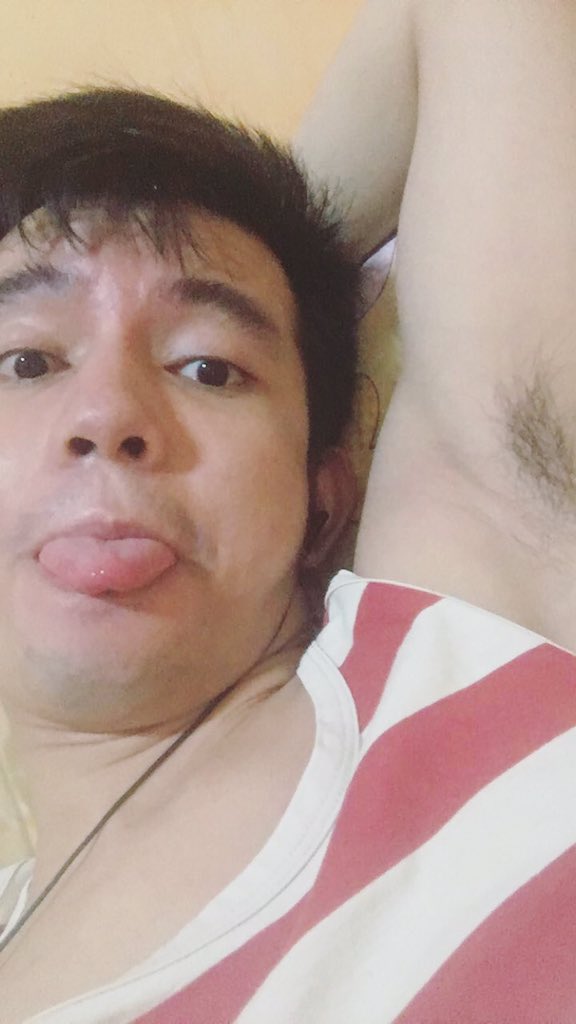 Chanomadic's tweet photo. 😝🙈 https://t.co/CZqzMkG536