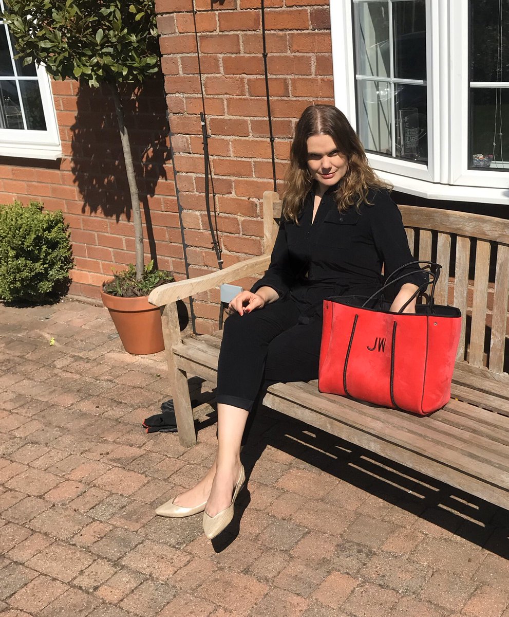 Our beautiful Red adding a colour pop to any outfit ❤️ #day24oflockdown #TooHotTooHandle #silvertaglondon #totebag #neoprene #velvet #personalised #monogrammed #initialed #bagsale #midseasonsale