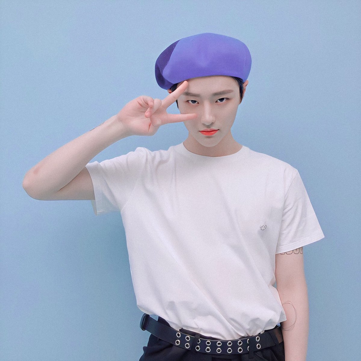 𝐦𝐚𝐲𝐛𝐞 tweet media