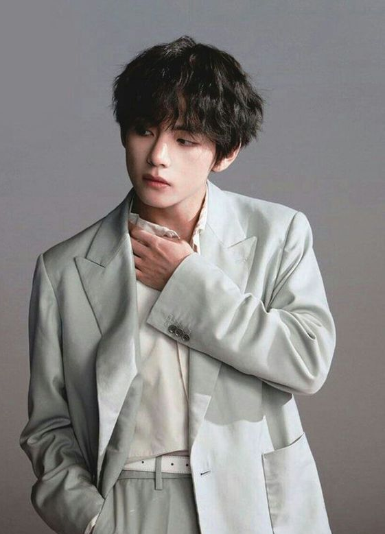 Taehyung photoshoot photos : a needed thread 