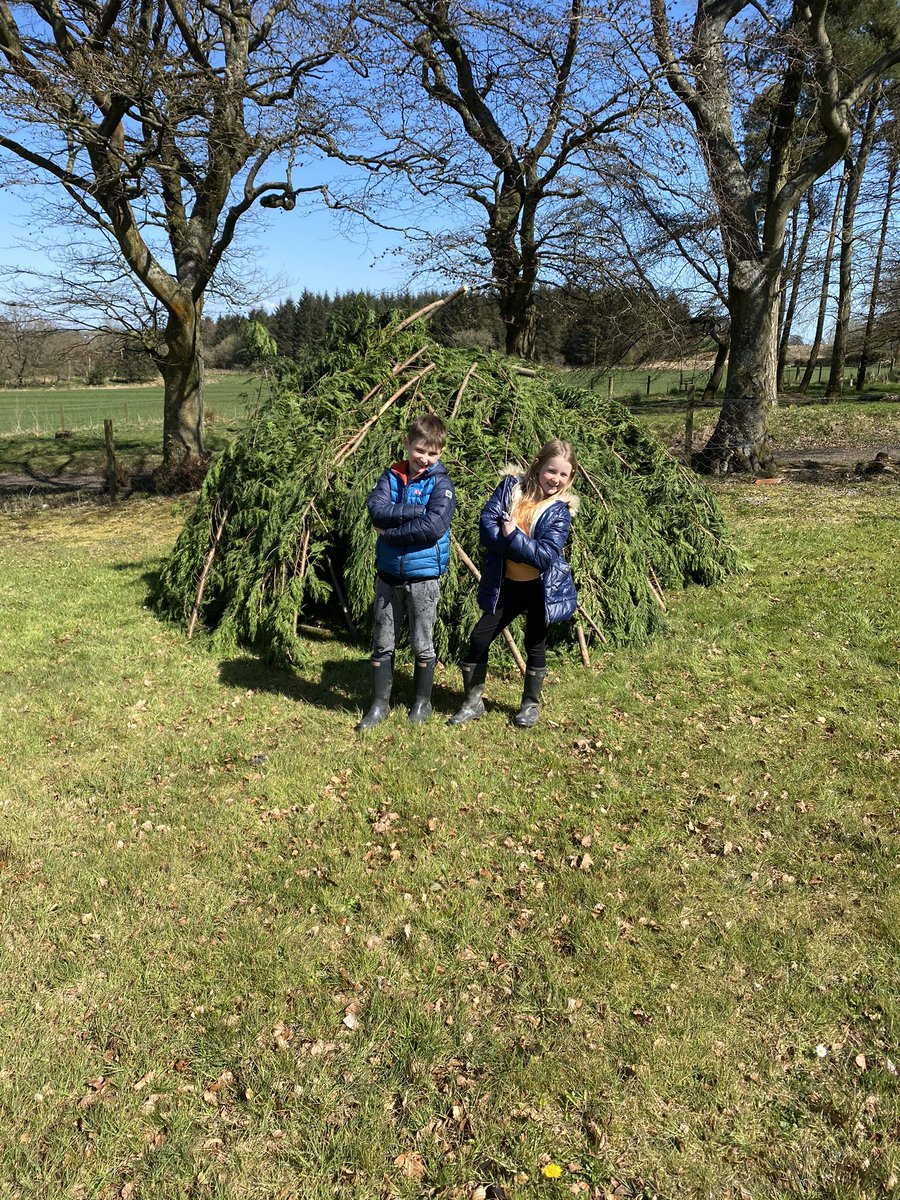 lyn_howie's tweet photo. Fantastic outdoor classroom built by Gregor &amp; Ruby. Ready for the new term this morning . #outdoorlearning @ArmadalePrimary  @HOPHowies https://t.co/rBUqgCPd2H