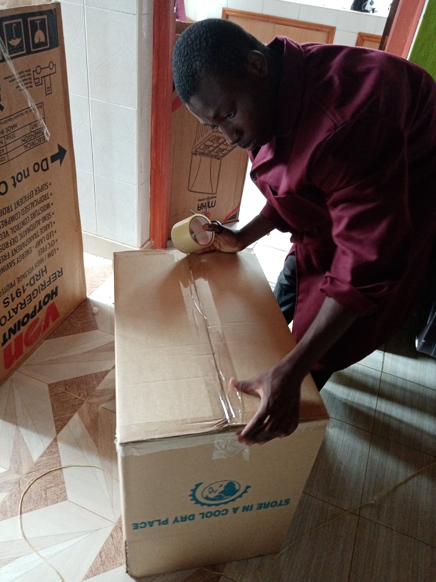 MoversCleaners's tweet photo. Are you looking for packaging materials? no more hustle. contact us for more details.  0725 653 014/0753 046 253/0705 927 692/0731 416 858.
#Elitemovers #Elitecleaners #deliveryservices #everythinghandledwithcare https://t.co/1wSiiZYiWP