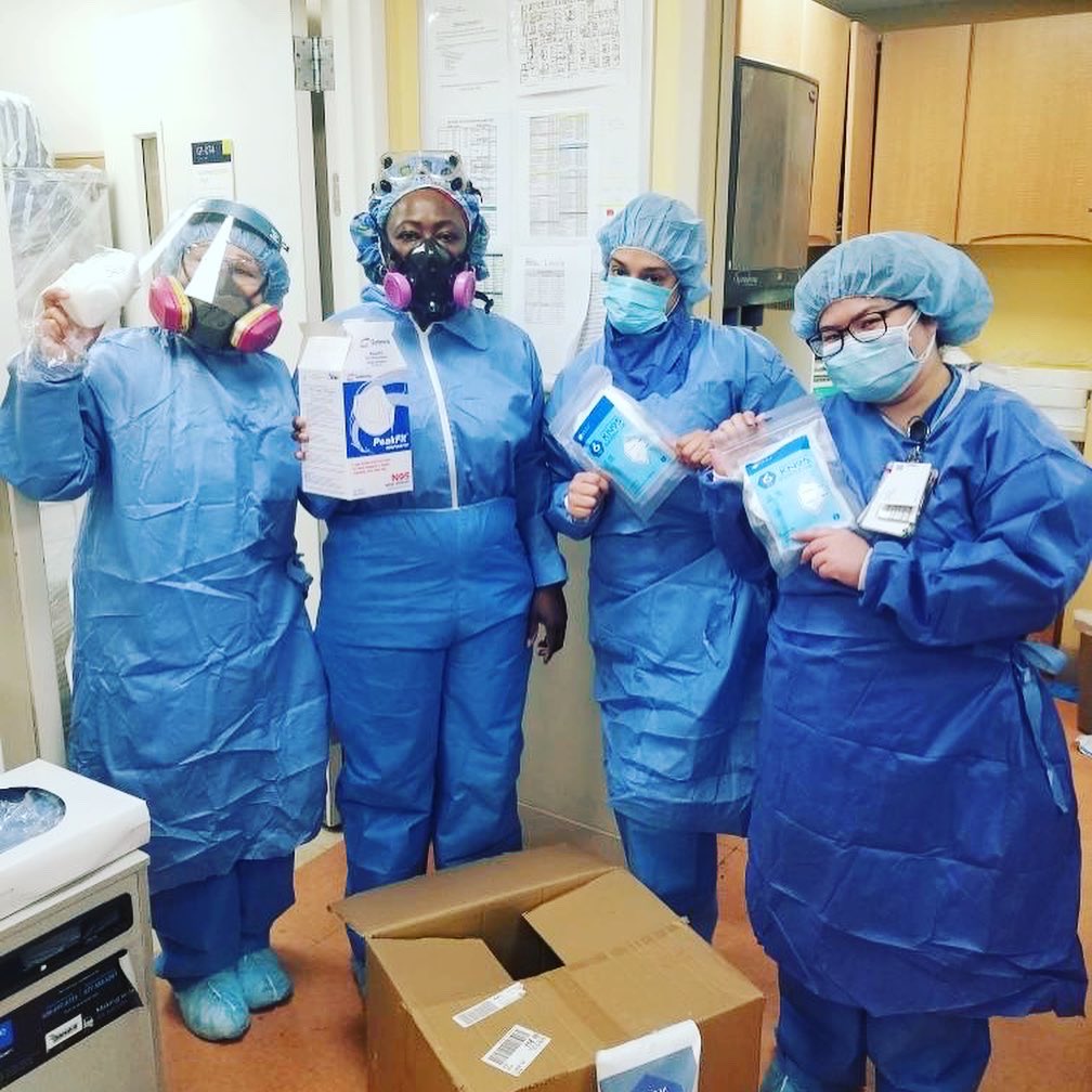 MaskaHeroNY's tweet photo. A big thank you to our friends @MorphTrade @CoboVault #bitcoin for their very generous donation of masks for our #healthcareheroes!  Our healthcare providers couldn’t be more appreciative!! 🙏🙏 #MaskaHero https://t.co/jtrWObQCj2