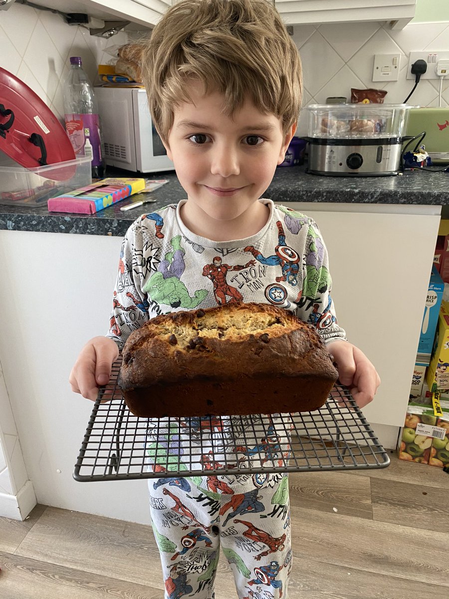 bellaboo108's tweet photo. Today Henry made Banana Bread for the first time ever! He used Miss Richards recipe from @LakesideChelt cookbook! He enjoyed measuring, mixing and eating!!! @LakesideYr2 https://t.co/4BrjTxEFeg