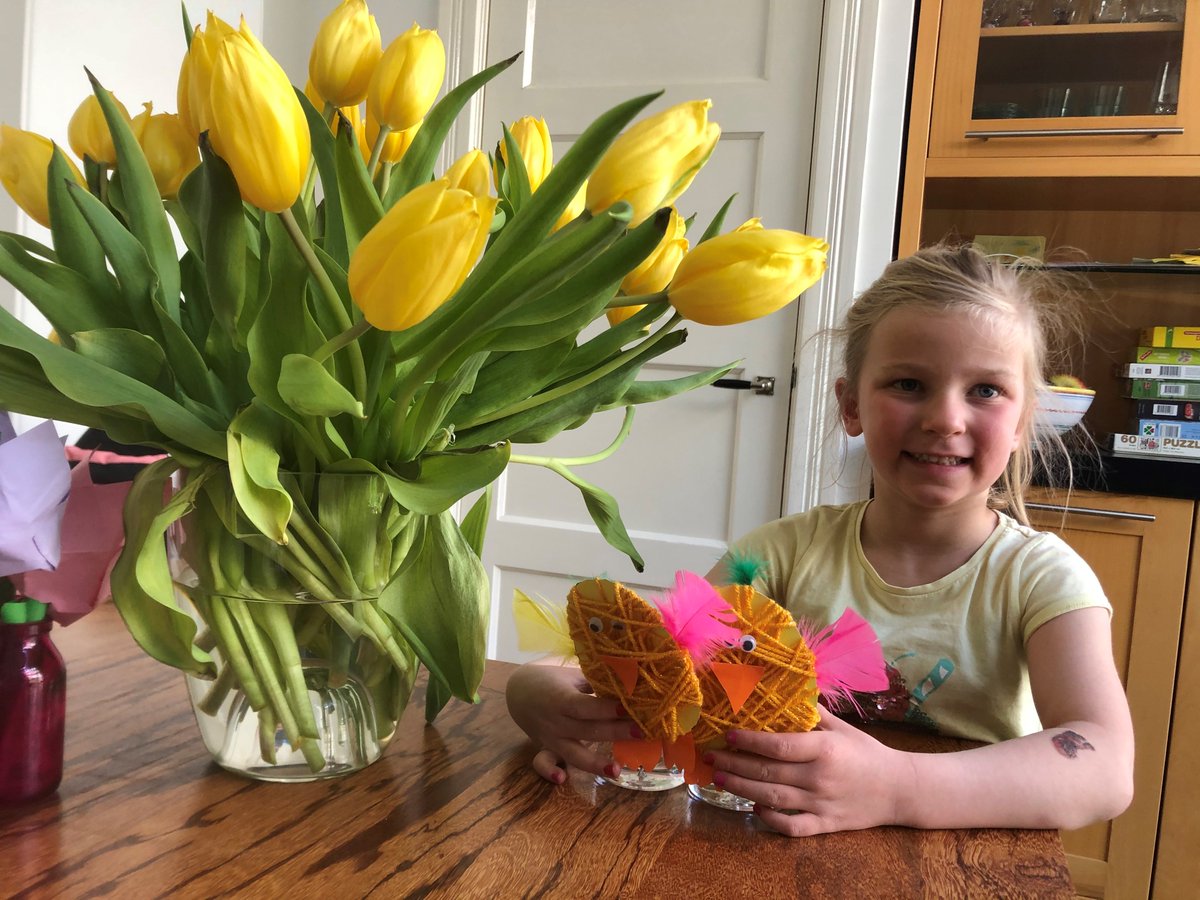 DockKarlijn's tweet photo. @DOCKUtrecht Ja zeker! Rosa stuurde ons vorige week dit lieve berichtje:
"Heel leuk deze pas knutsels!! We kregen ze bij de Intratuin Dankjewel en fijne Pasen! groetjes Rosa." https://t.co/GALB086BOu
