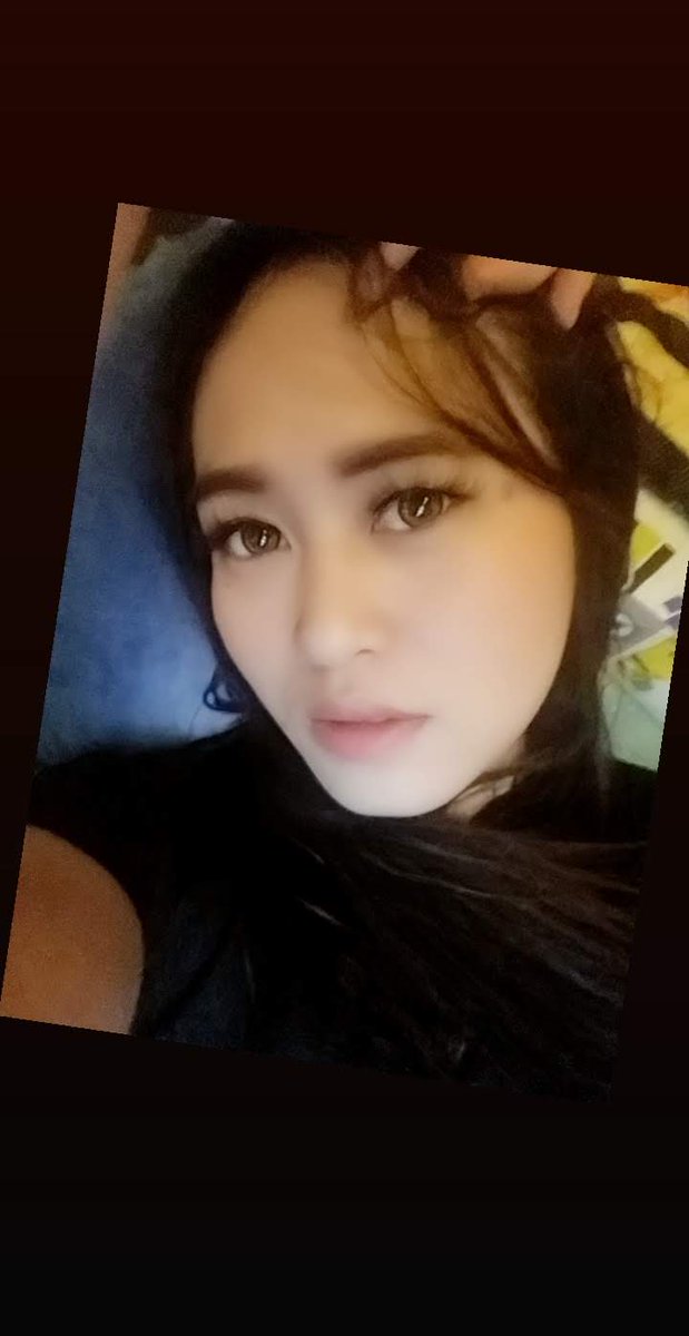 intanzoeme's tweet photo. juara rebahan tingkat kecamatan and 2 minggu lg naik jd juara kabupaten 😴😥 https://t.co/nVPBzJIRs2
