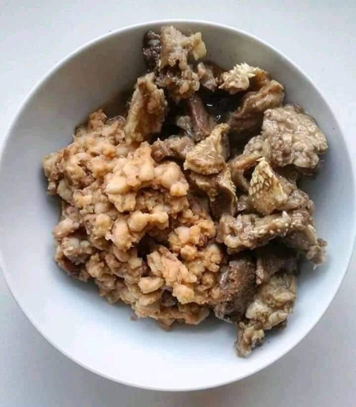 macca_lee90's tweet photo. Let's appreciate Africa food..

Choose one as you lunch today
#LockdownSA https://t.co/e7z7lVJP57